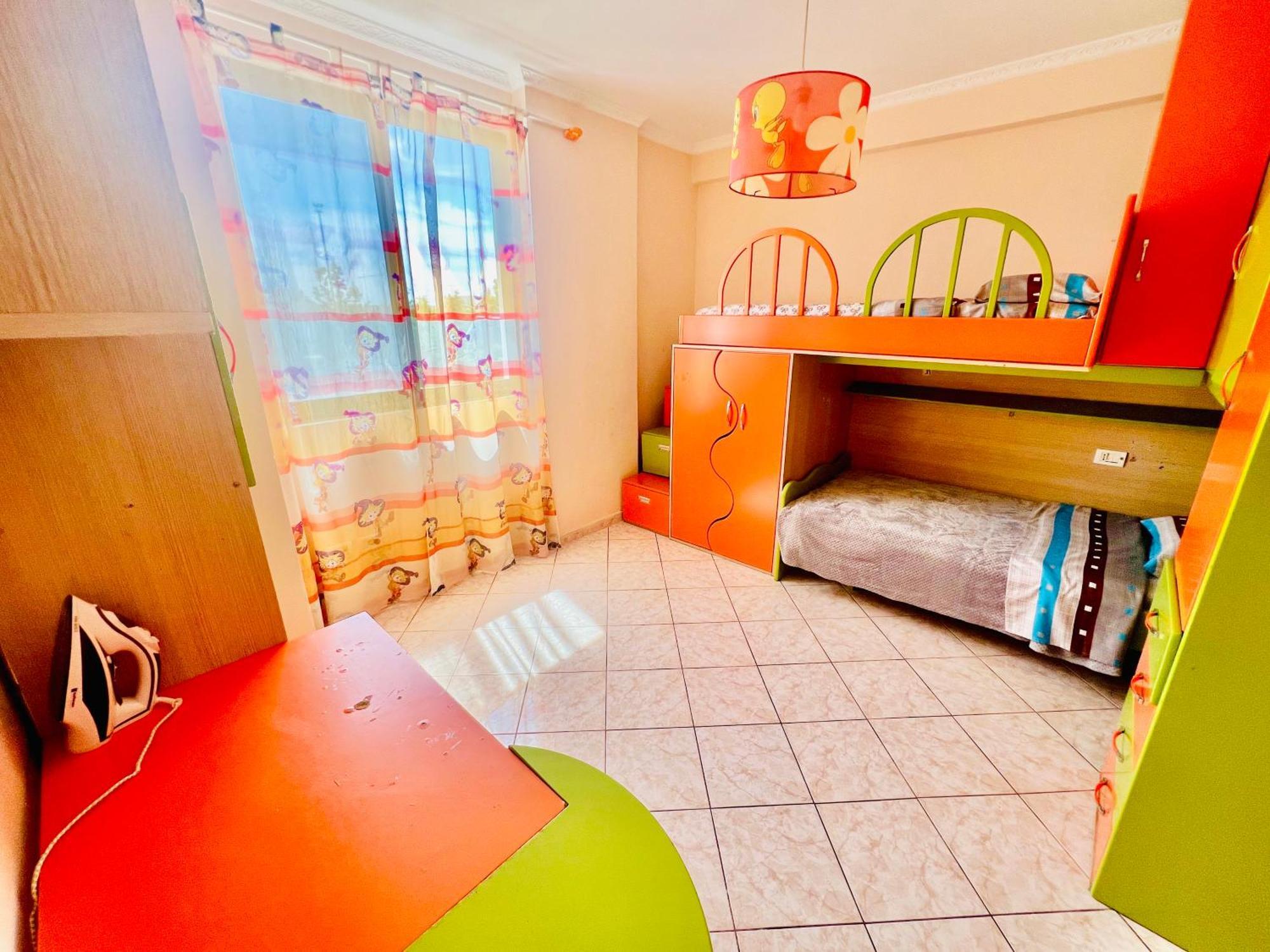 Lovely 3-Bedroom Rental Unit In Durres Exterior photo
