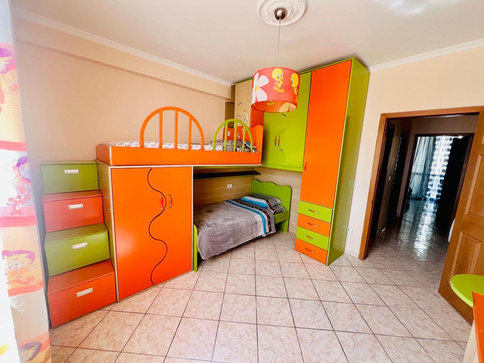 Lovely 3-Bedroom Rental Unit In Durres Exterior photo